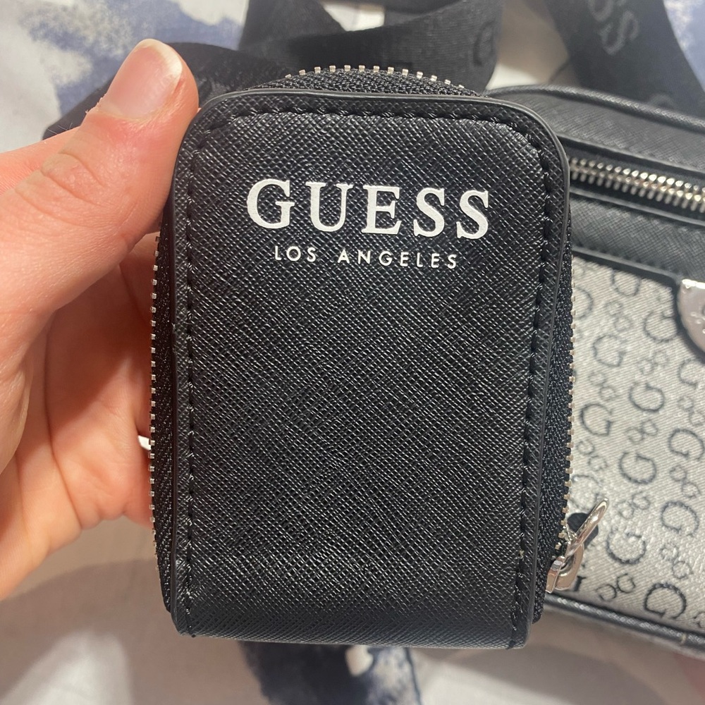Guess Crossbody Bag with Mini Change Purse Black & Grey O/S - Picture 9 of 15